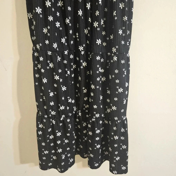 Ambar Floral Sundress - Picture 6 of 6